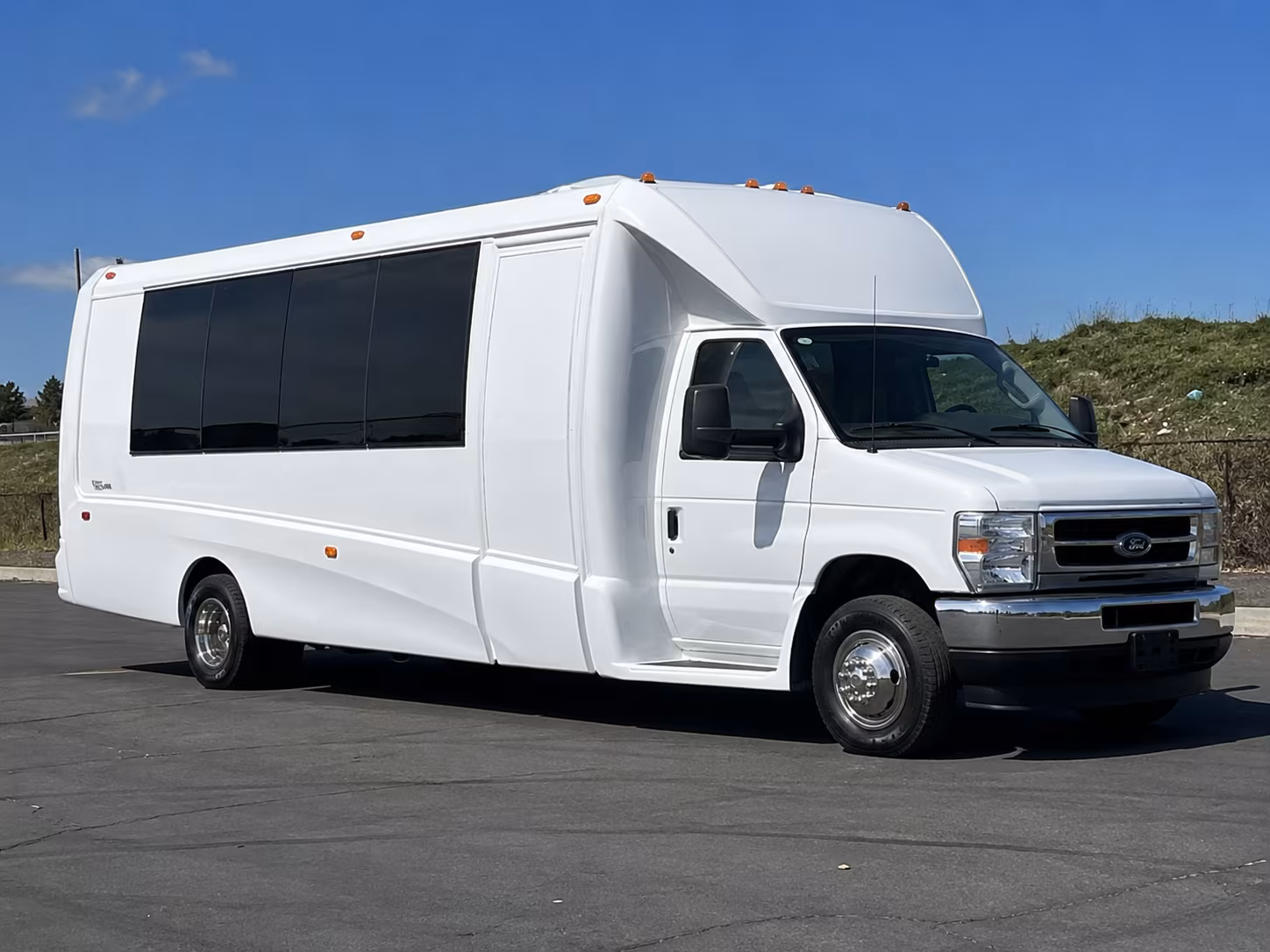 Canton Birthday, Sweet 16, & Quinceañera Party Bus Rentals