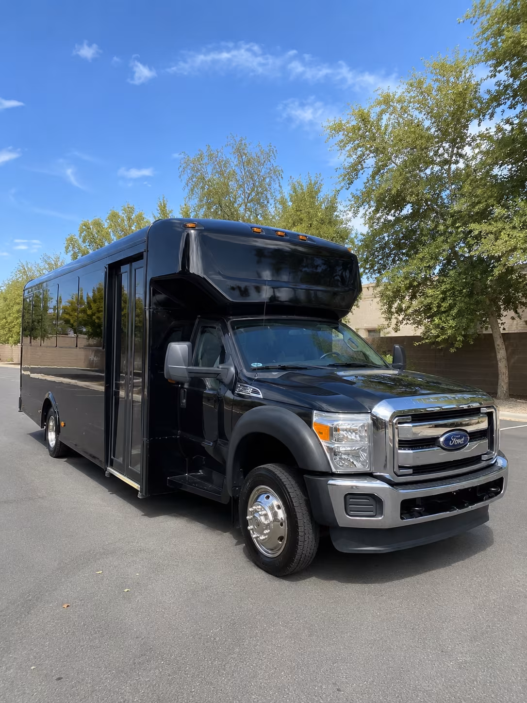 Cleveland Concert & Music Festival Transportation party bus exterior